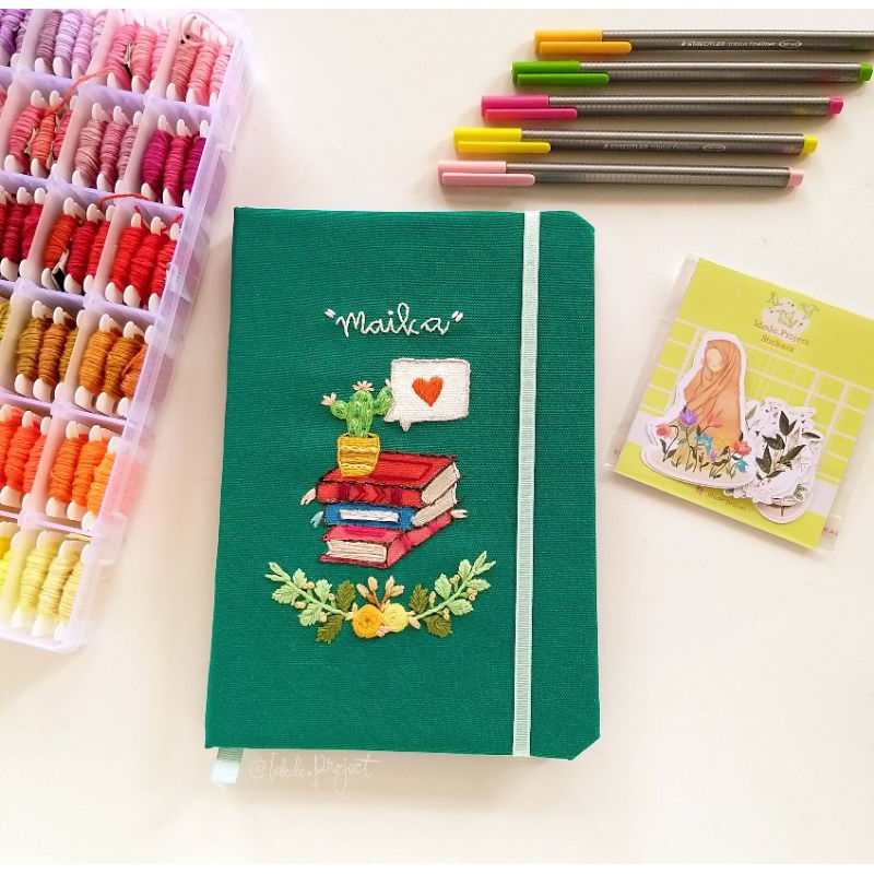 

CUSTOM Notebook (Cover Sulam Hijau)