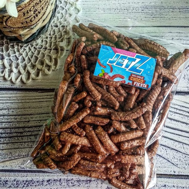 

185gram Snack Jetz Chocofiesta Kemasan Kiloan Makanan Ringan Cokelat Manis Bisa Grosir Qoobox