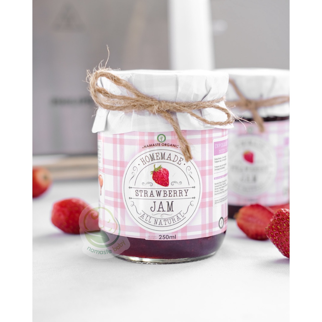 

HOMEMADE STRAWBERRY JAM - MADE WITH REAL STRAWBERRY N RAW HONEY 250ML