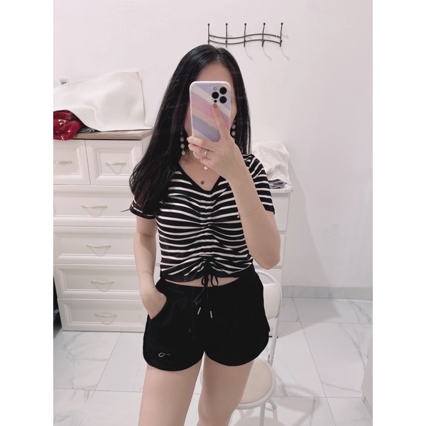 Croptop salur knit serut depan | atasan rajut salur | top rajut serut depan | atasan import | korean fashion wanita | aquarius boutique89 grosir
