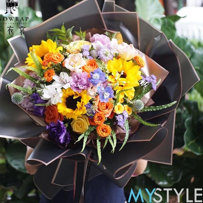 

Miliki - KERTAS BUNGA LIST GOLD GDM 1 PACK = 20 PCS FLOWER WRAP/ PEMBUNGKUS BUNGA WATERPROOF ✓