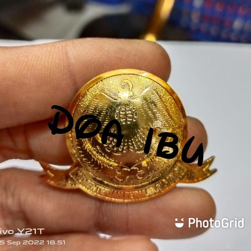 

best seller pin PERHUBUNGAN-magnet ready stock