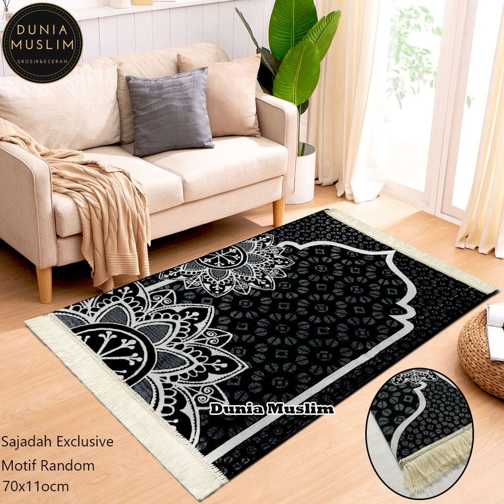 Sajadah Tebal Kiswah Turki Premium rumbai ukuran 70x110 cm