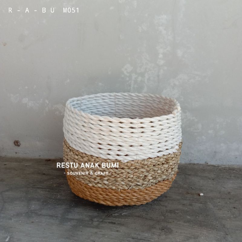 

Promo (M051) Gucci 17cm Coklat|Cover Pot|Fruit Basket |Hampers|Nikahan|Tempat Kado|Wadah Hantaran