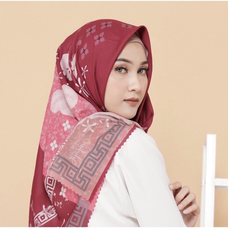 Kerudung vanilla hijab jilbab leopard love rantal polkadot / vanilla hijab segiempat voal motif vanilla chain / deenay kw button kw lasercut-Syakina merah