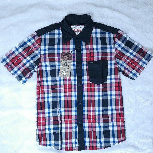 Gabrielle Kemeja Casual SlimFit Lengan Pendek Motif Kotak