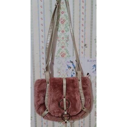 Tas bulu Nude pink