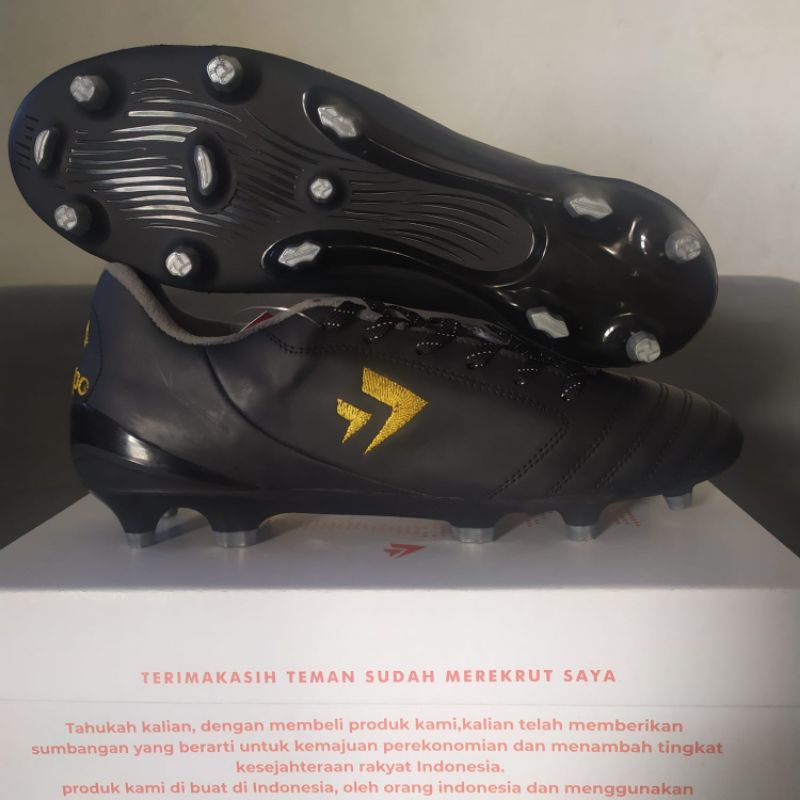 SEPATU BOLA SEVSPO X HUNTER ONE LEA