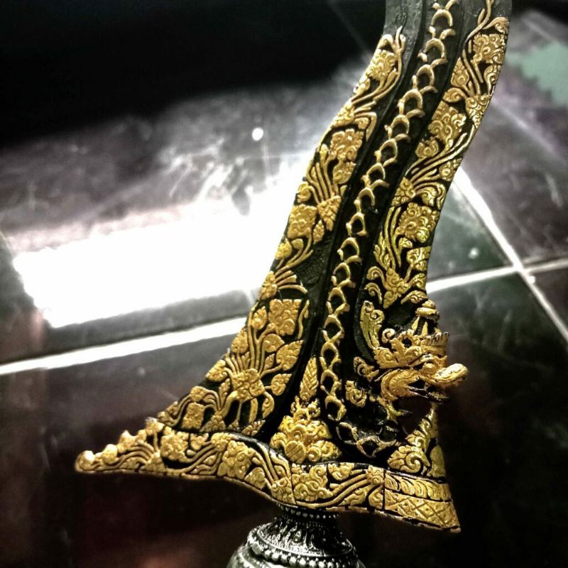 Keris Nogo Sosro Sabuk Inten Luk 11 Kinatah Emas Asli Mataram Kuno