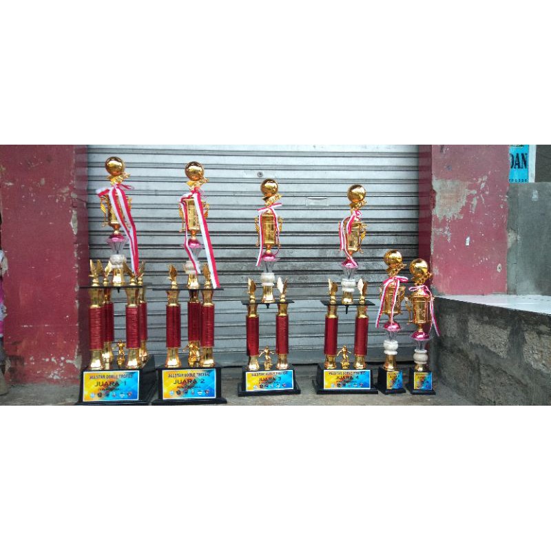 paket piala satu set