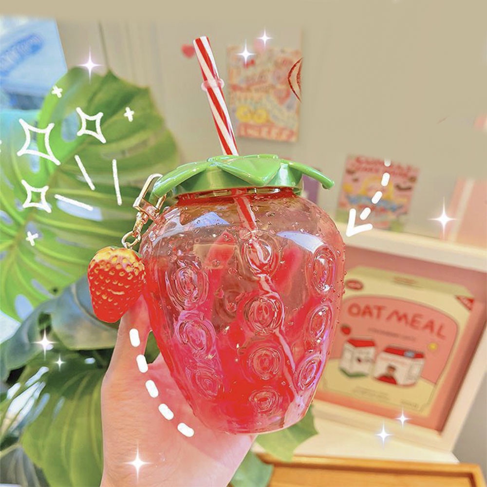 500ml Ins Strawberry Straw Plastic Cup | Gadis Lucu dengan Aksesoris Botol Air Cangkir Teh Susu Siswa