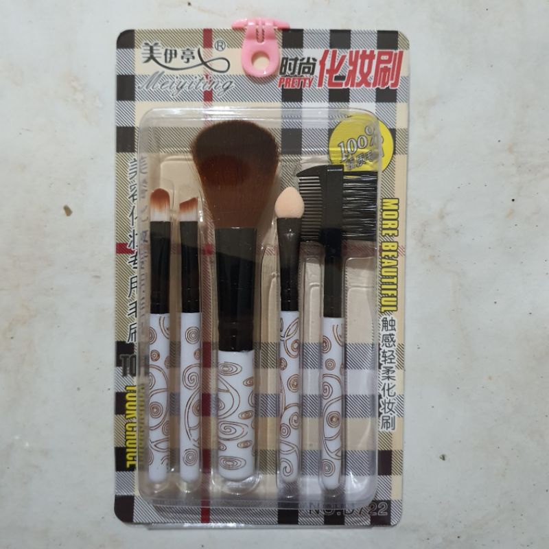 Kuas set make up kecil