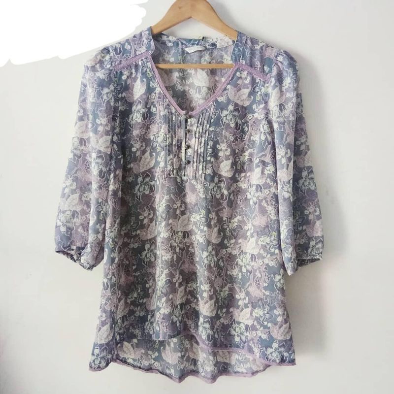 BLOUSE WANITA VNECK MOTIF BUNGA / ISUGA JEAN* ORIGINAL / MEWAH BAHAN POLYSTER B140