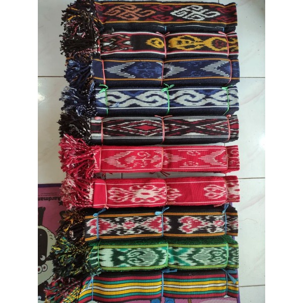 Kain tradisional REWOVEN Jepara