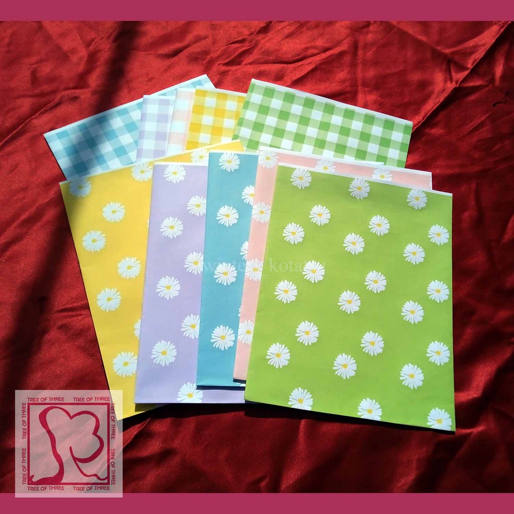 

Kantong Kertas Flat Packing Daisy Kotak Pastel