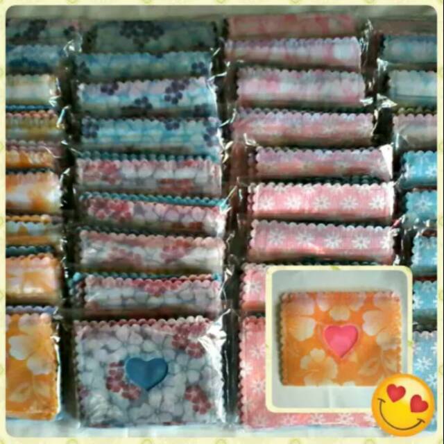 

Amplop angpau lebara spunbond motif 2