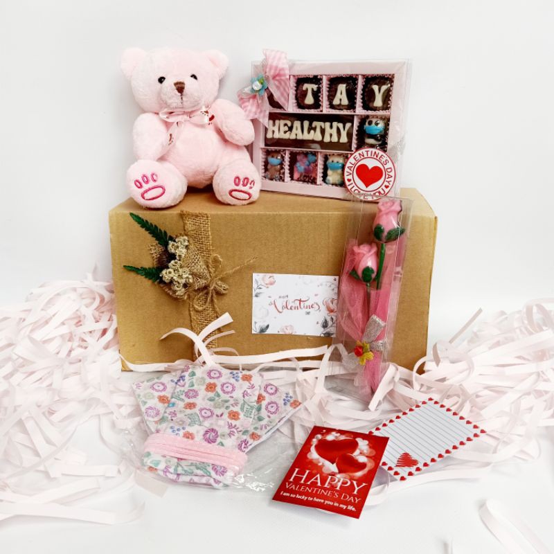 

kado coklat valentine pacar paket box (coklat, buket coklat, boneka, masker, kartu ucapan)