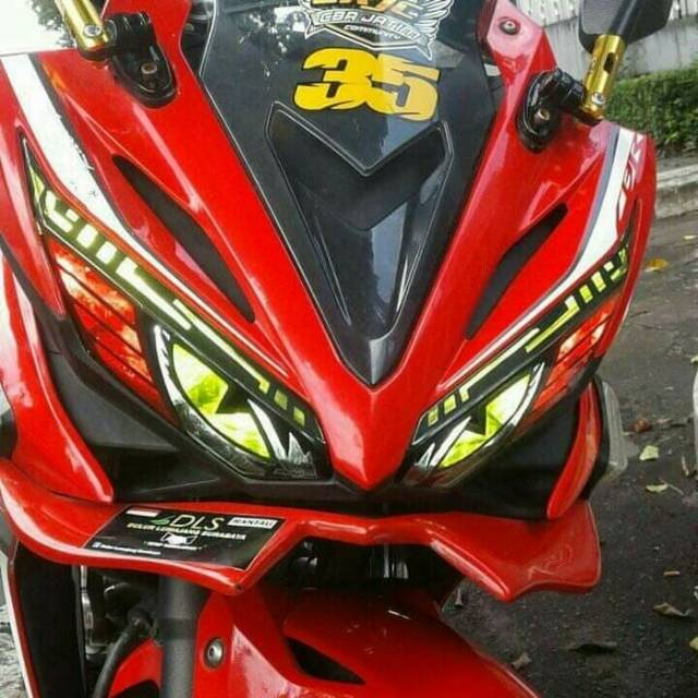 STIKER LAMPU MATA SAJA CBR 150 FACELIFT