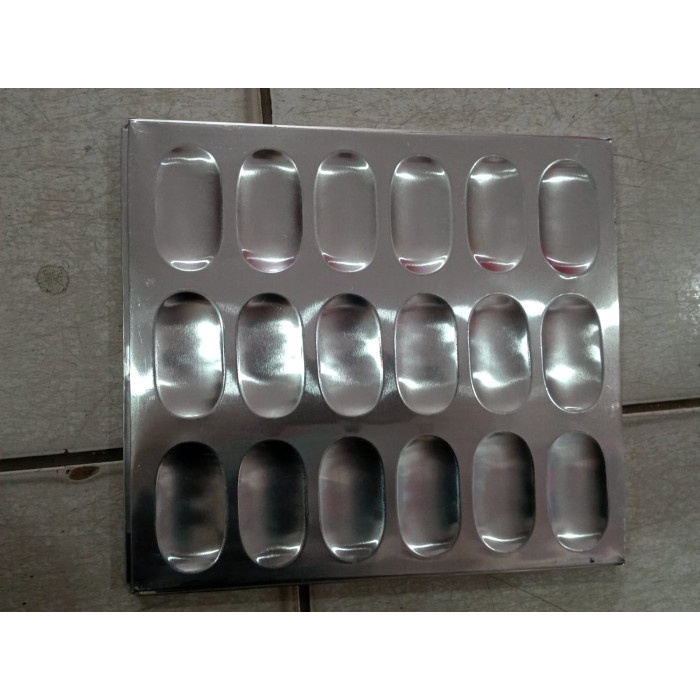 

Loyang Lidah Kucing Isi 18 Isi 18