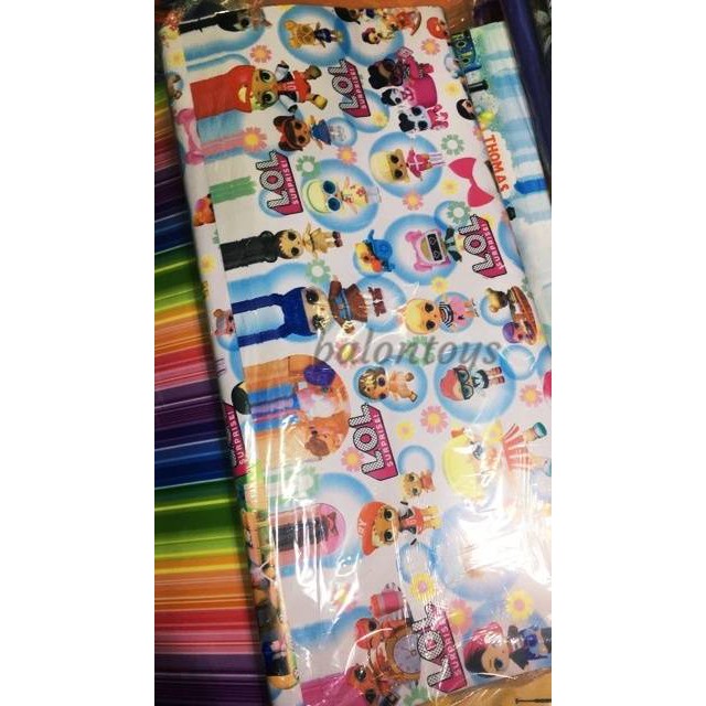 

KERTAS KADO LOL BAHAN GLOSSY TEBAL LOL BUNGKUSAN KADO ULANG TAHUN LOL SURPRISE KERTAS KADO