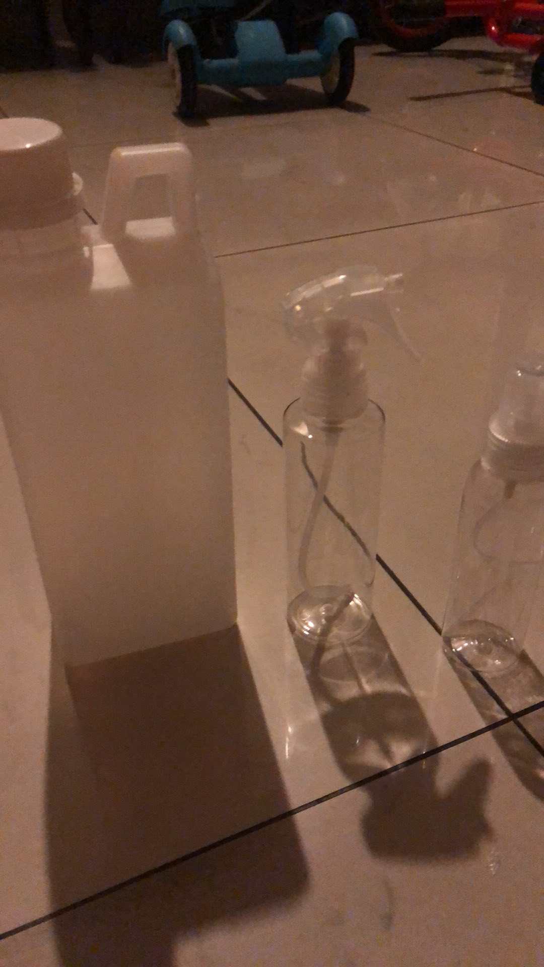 Jerigen Dirigen 1 Ltr Panjang Hdpe Serbaguna Hand Sanitizer Alkohol Kimia Oli Parfum