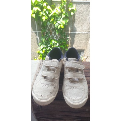 sepatu artengo 33 preloved