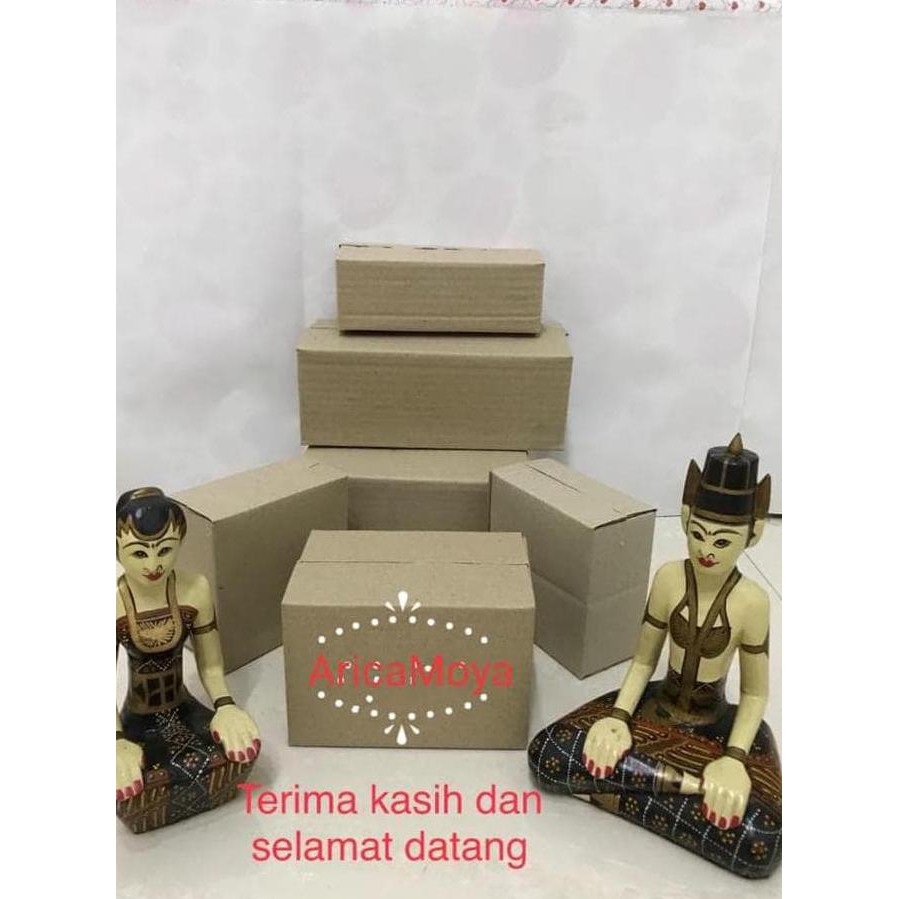 

Kardus/Karton/Box Uk. 27X17X15 Cm Untuk Packing Familystore141