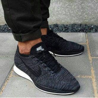 Sepatu Basket KuliahSepatu Nike Flyknit Racer Black Out Premium Original / Blackout