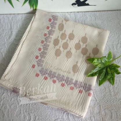 Hijab Segi Empat Motif premium/BIA cut meyriska krem