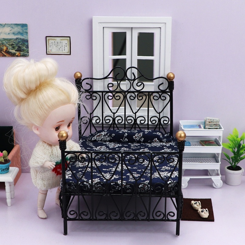 Mary Mainan Miniatur Tempat Tidur Double Bed Gaya Eropa Untuk Aksesoris Rumah Boneka 1 / 12