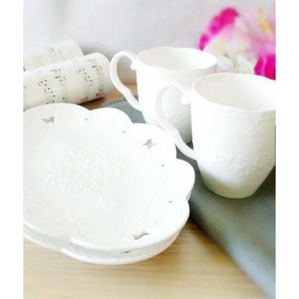 PLATE CANTIK KERAMIK PUTIH BENTUK OVAL/PIRING SAJI CANTIK KERAMIK IMPOR/COASTER