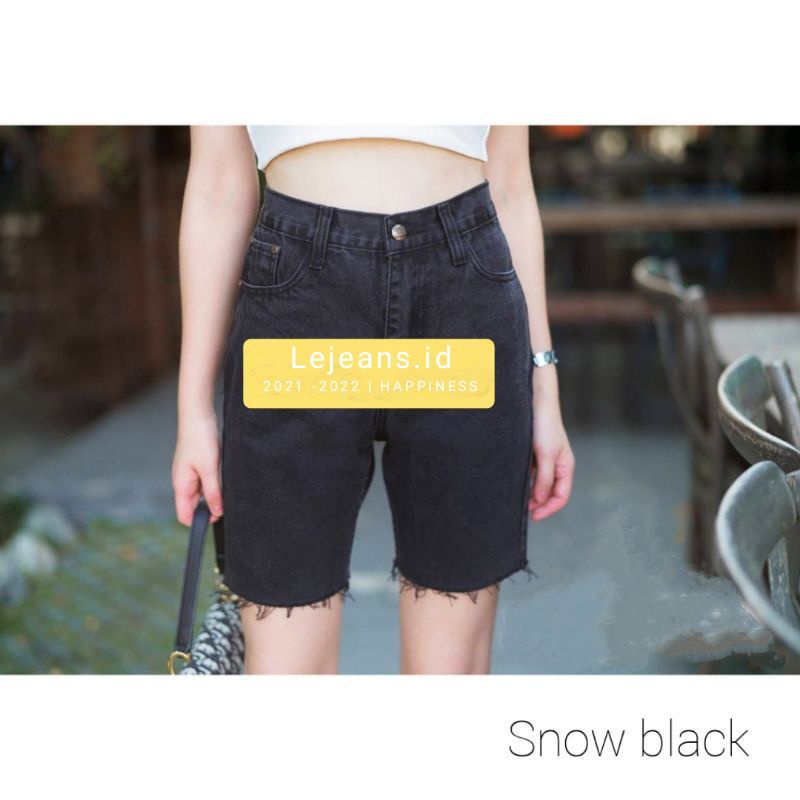 SHORT JEANS KEKINIAN  Sexy Celana Gemes / Hot Pants Celana Pendek Jeans Wanita Highwaist