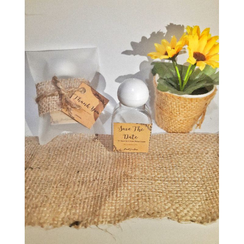 souvenir handsanitizer rustic