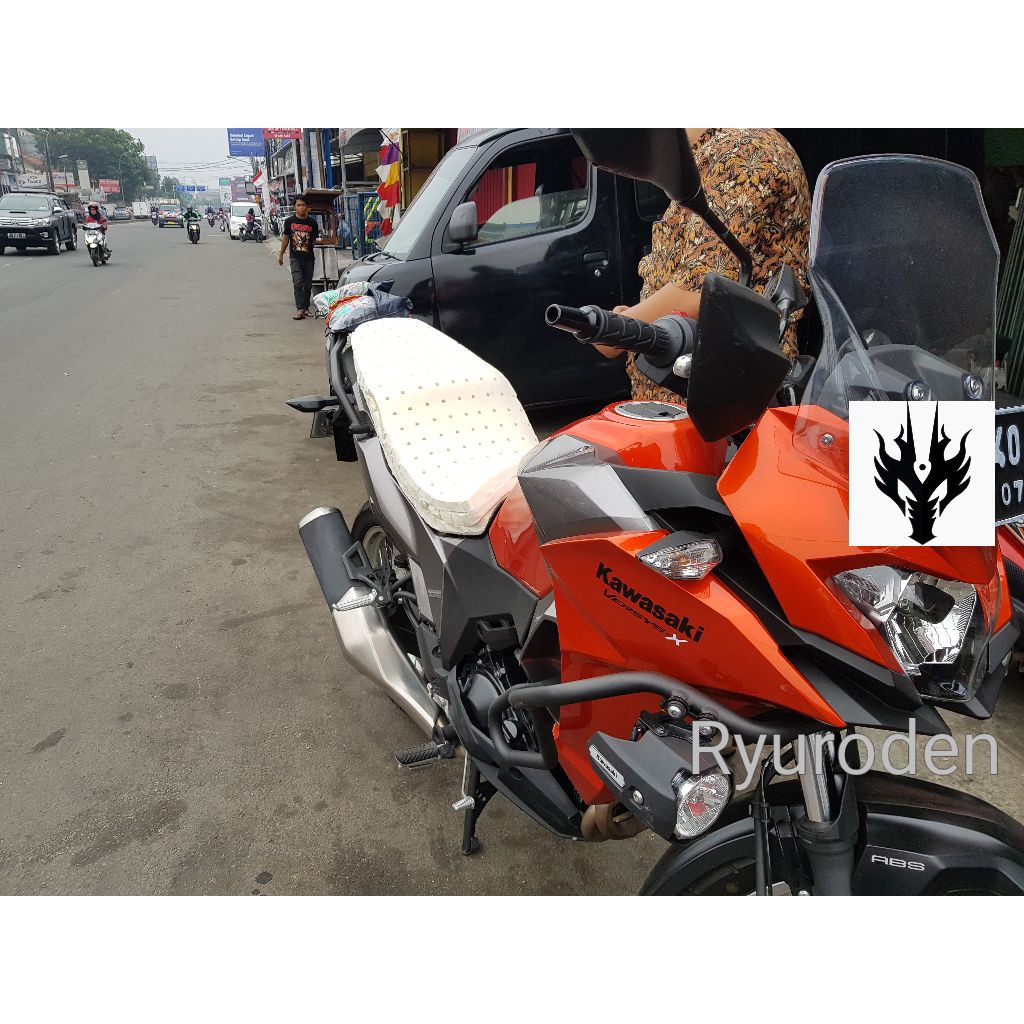 cover jok busa motor latex