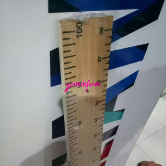

Penggaris Pola Bahan Kayu 100cm