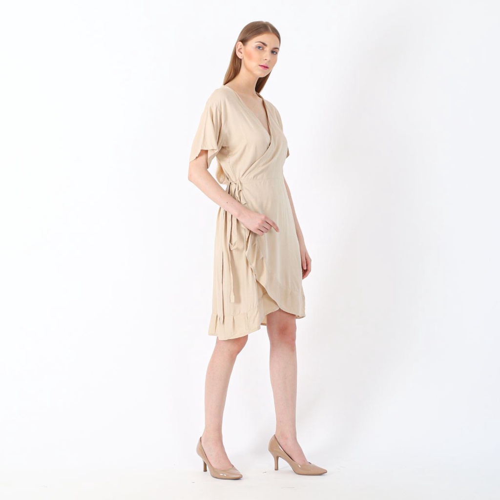 Zahra|Kimono Pendek                                           ⠀                      Daily Floral Su
