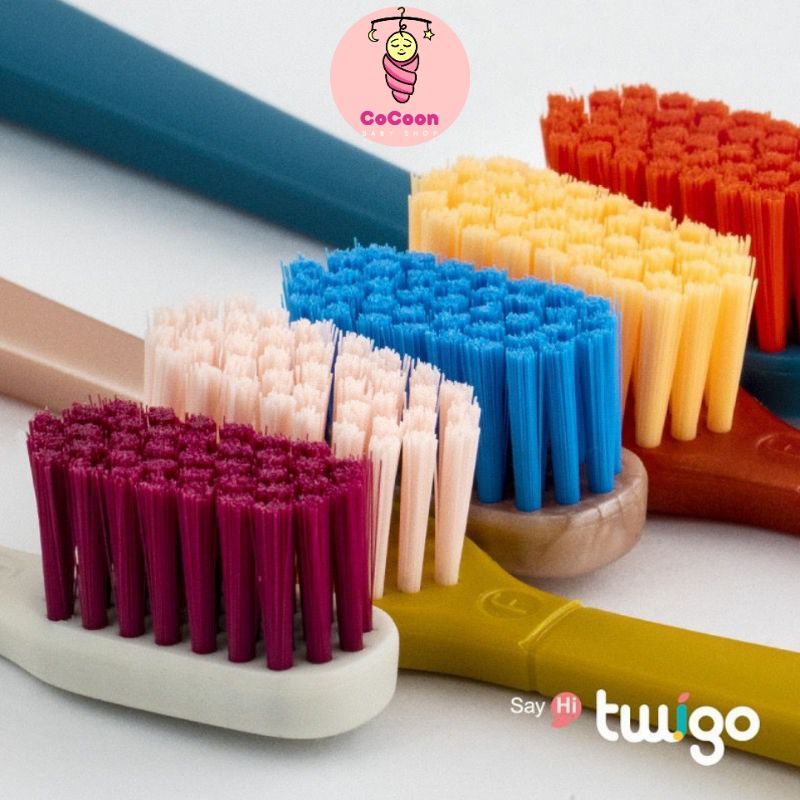 Twigo Adults Toothbrush Set / Sikat Gigi Lembut / Gosok Gigi Dewasa / Pembersih Gigi