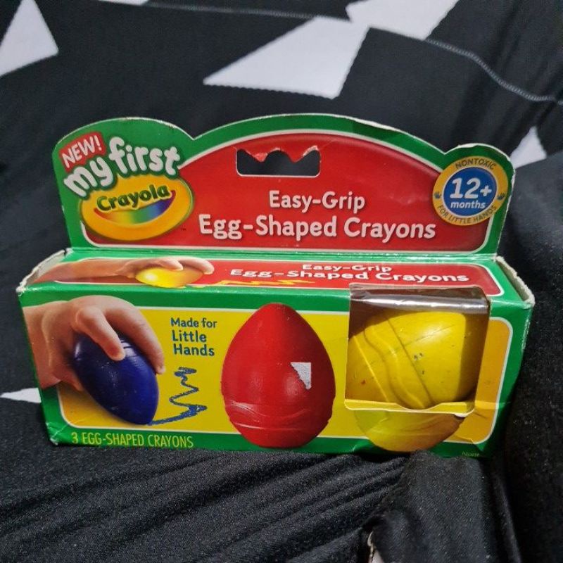 

crayola egg my first 3 palm grip crayons 12 month