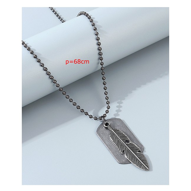 LRC Kalung Fashion Black Feather Geometric Round Bead Chain Alloy Y64605