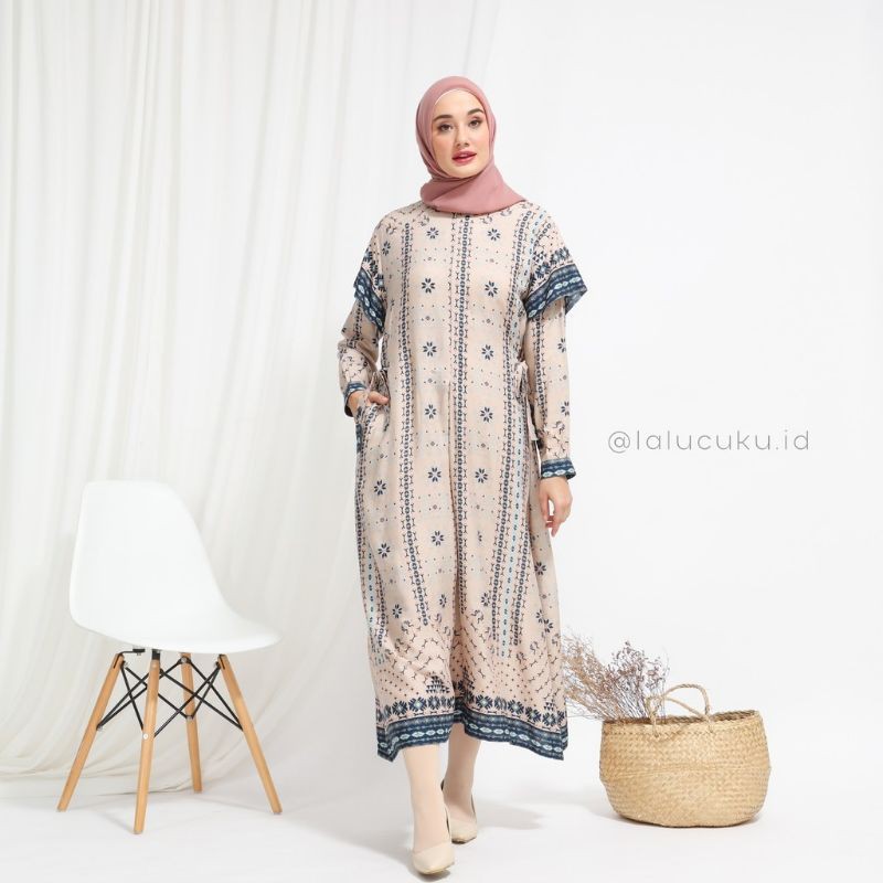 SABRINA DRESS CREAM SIZE L (BAHAN KATUN RAYON) by lalucuku.id