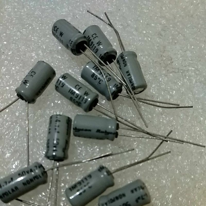 [10pcs] ELCO 4.7 UF 50V NP