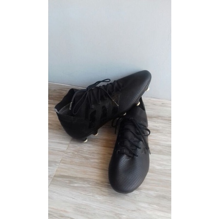 sepatu bola adidas nemeziz 18.3 fg