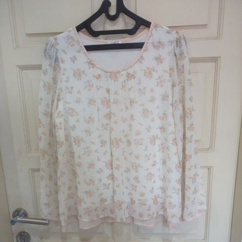 Preloved Glacier - Flowery Chiffon Blouse