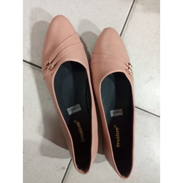 PROMO SALE SEPATU WANITA, SEPATU WANITA KRKINIAN, SEPATU WANITA SALE