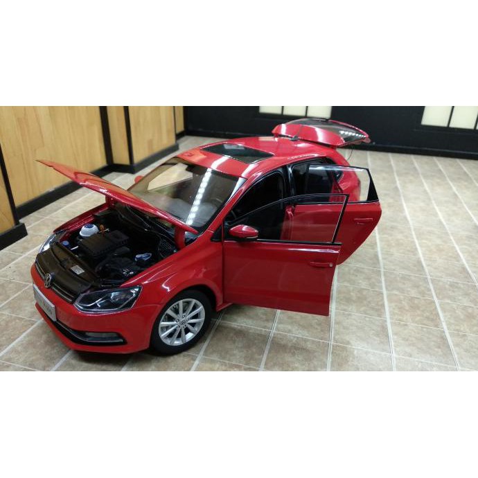 Sale Promo Diecast / Miniatur Mobil Vw Volkswagen Polo. Skala 18. Berkualitas