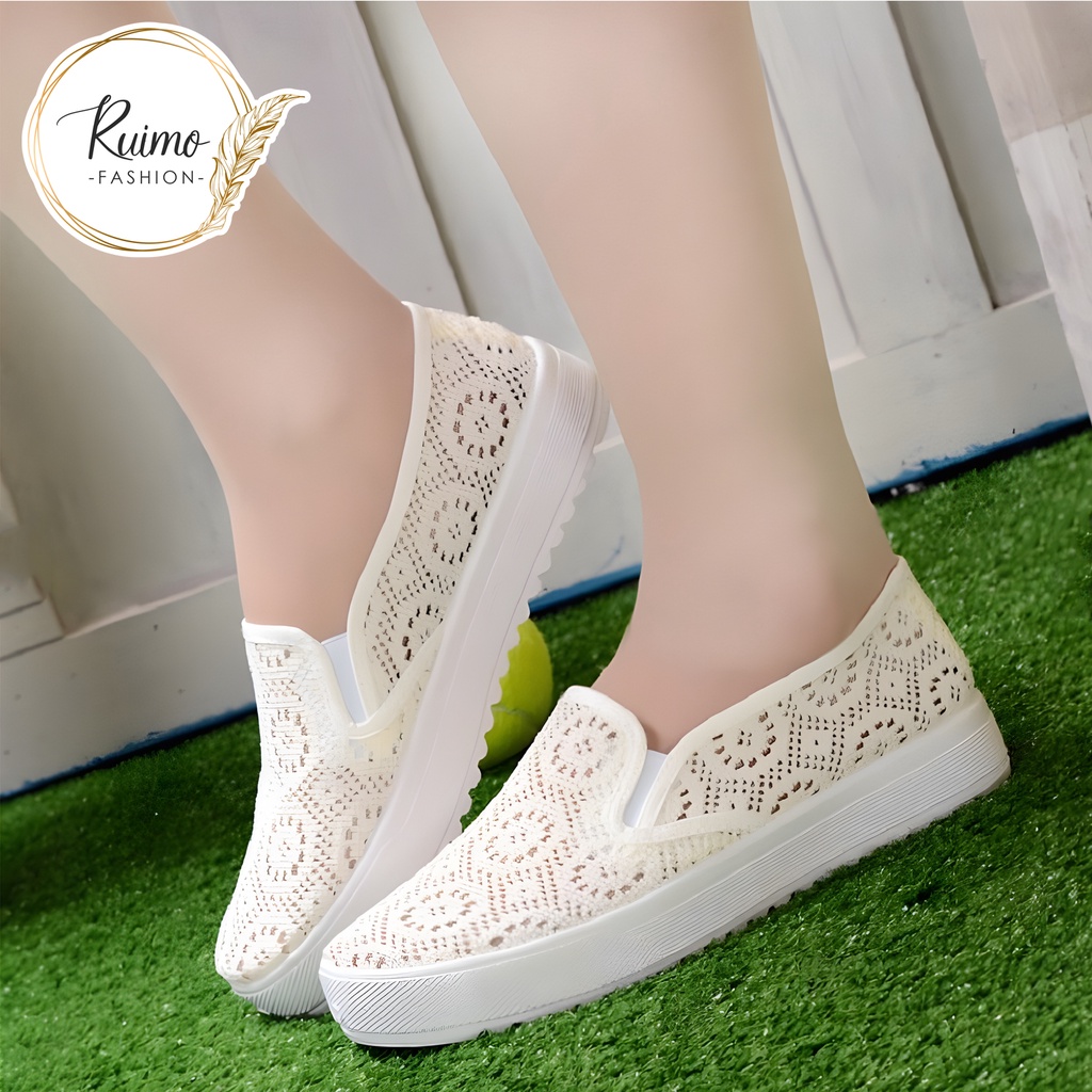 Sepatu SlipOn Wanita Model Trendy Fashionable - 87