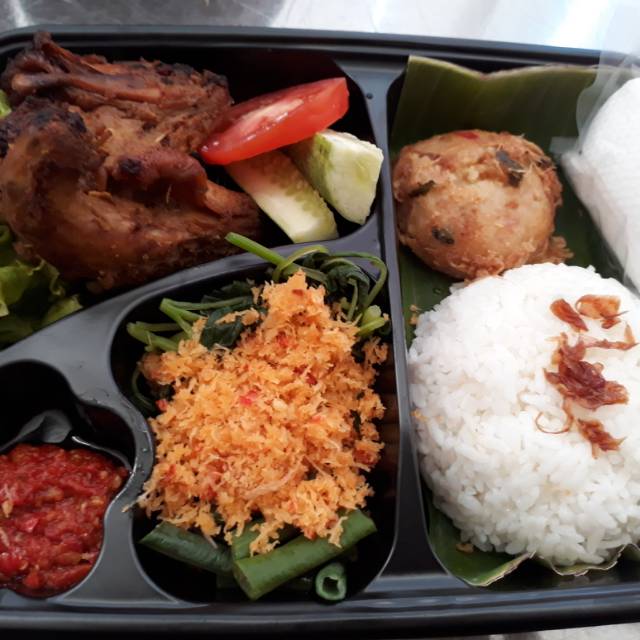

Paket ayam bakar