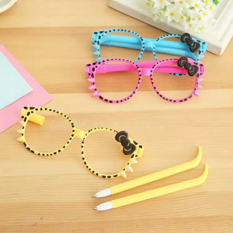 Pulpen Kacamata Bolong Hellokitty 2 Pulpen - Kacamata Pena