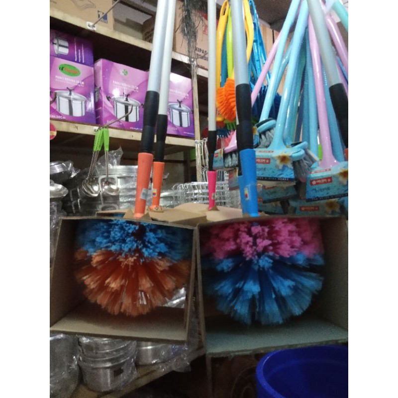 sapu sawang / sapu plagon NAGATA bisa panjang pendek