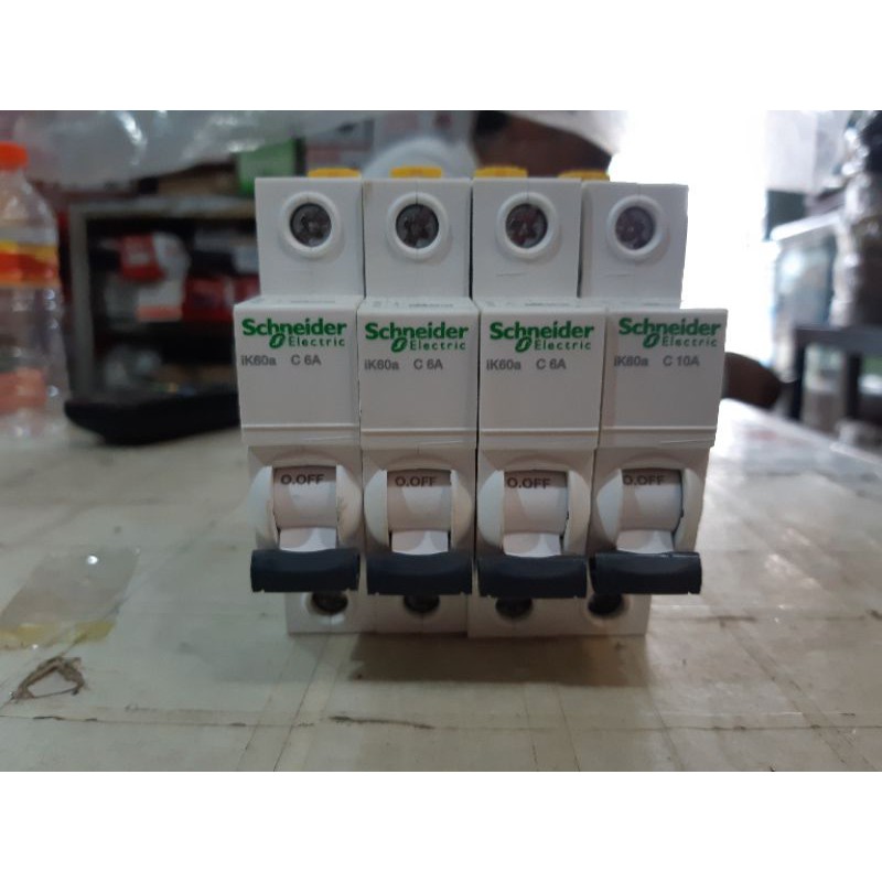 MCB SCHNEIDER IK60A